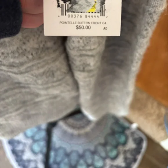 Grey button up sweater 
Women’s size XL - Picture 11 of 14